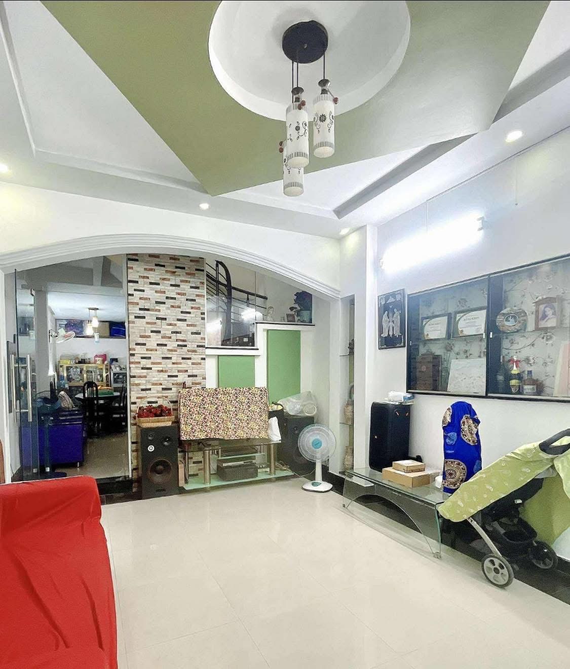 Nhà Quang Trung, diện tích 4m x 17m, 3 ngủ, chủ lâu đời gấp bán chỉ 6 tỷ