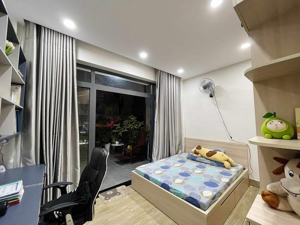 Mặt đường Nguyễn Văn Khối, 68m2, 3 tầng, full nội thất chỉ 10 tỷ