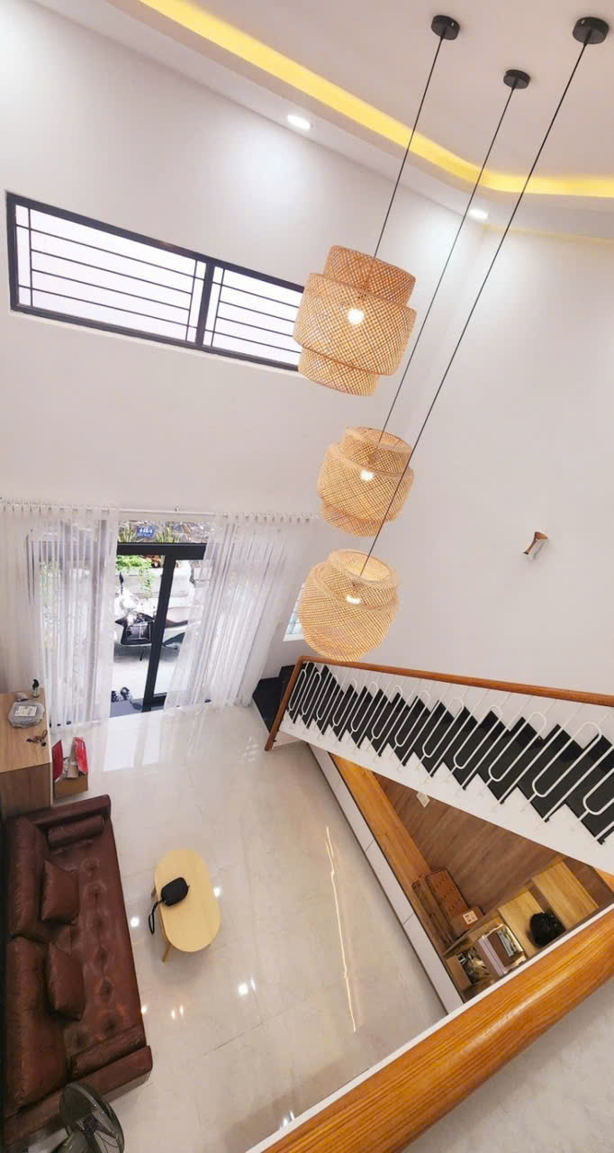 Bán nhà vào ở ngay Phan Huy Ích ngang 4m, 56m2, gần Emart, chỉ 5.8 tỷ