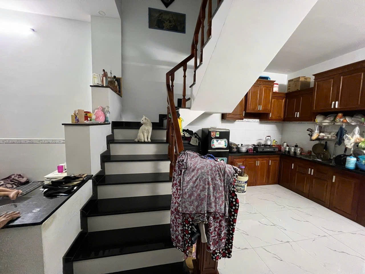 Cần tiền bán gấp nhà Hồ Văn Huê, phường 9, Phú Nhuận, diện tích 45m2, giá bán 3,2 tỷ