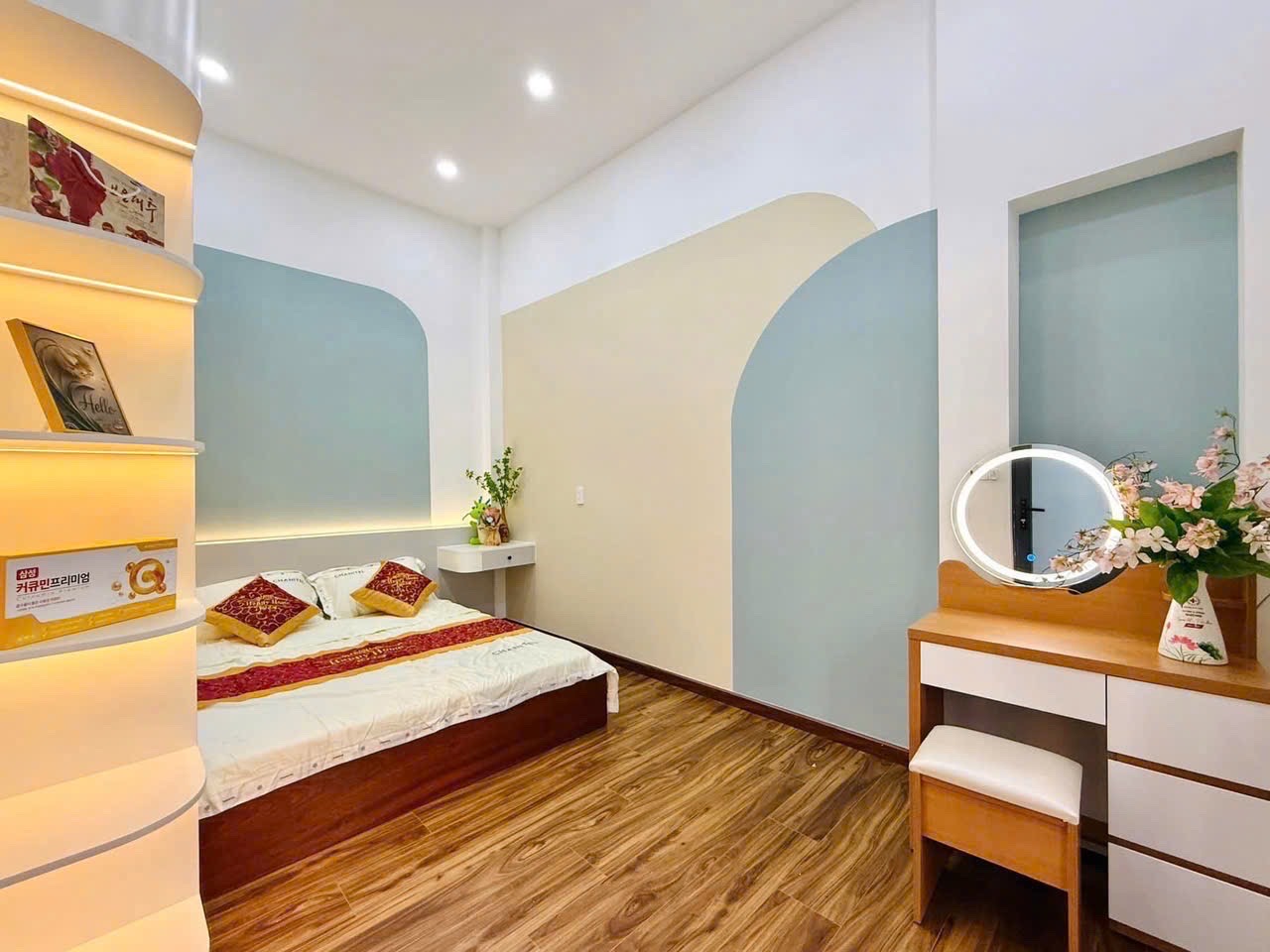 Bán gấp nhà Lê Văn Sỹ, Phường 13, Quận 3, diện tích 45m2, giá 3,9 tỷ