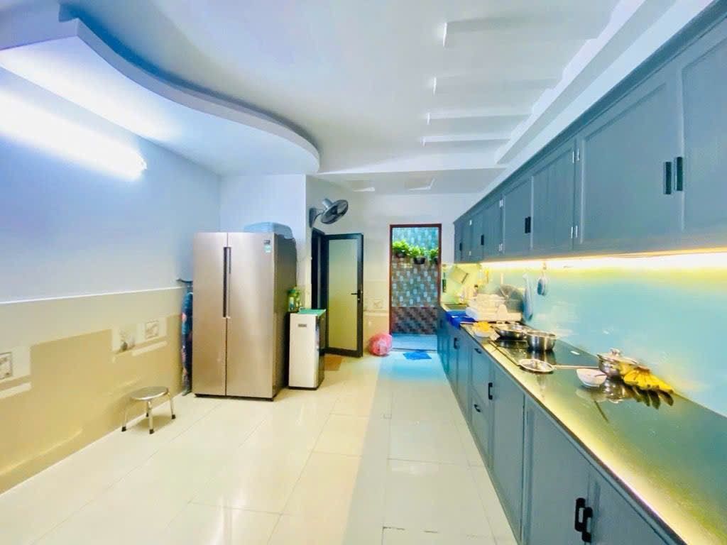 Hẻm 6m đường Tân Thắng, 64m2, 4m x 16m, 4 tầng, 5 ngủ, sát Aeon Mall, chỉ 9.4 tỷ