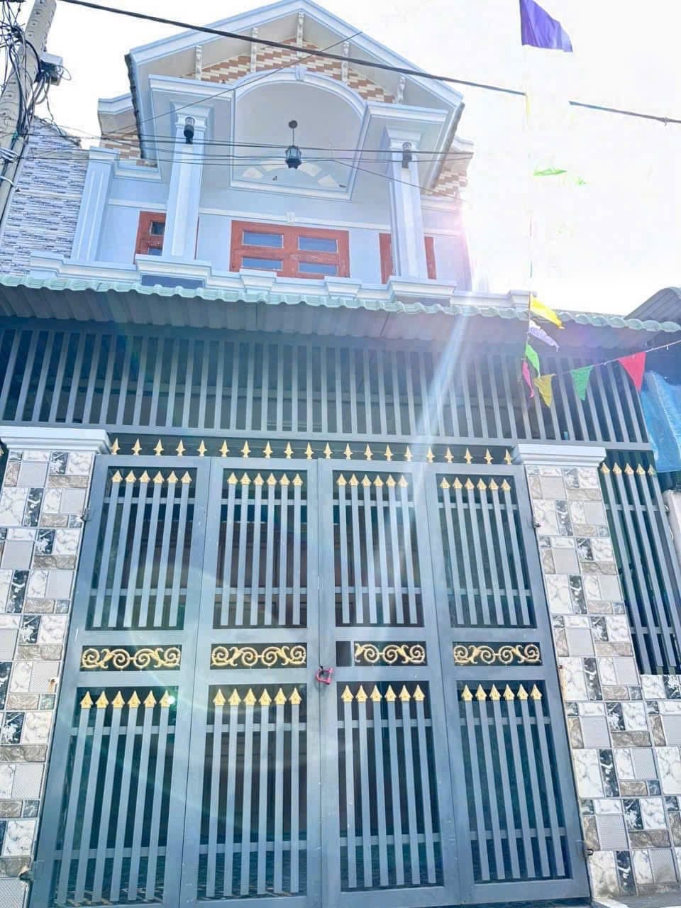 Định cư nước ngoài bán gấp nhà Bà Hom, Phường 13, Quận 6, diện tích 56m2, giá 3,3 tỷ