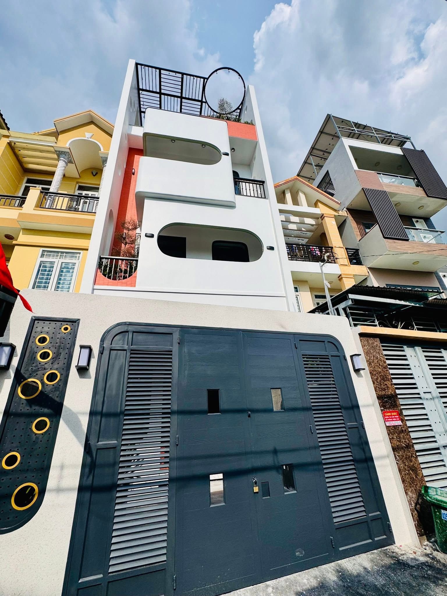 Bán nhà riêng tại Nguyễn Thị Minh Khai, 56m2, quận 3, giá bán 4,5 tỷ