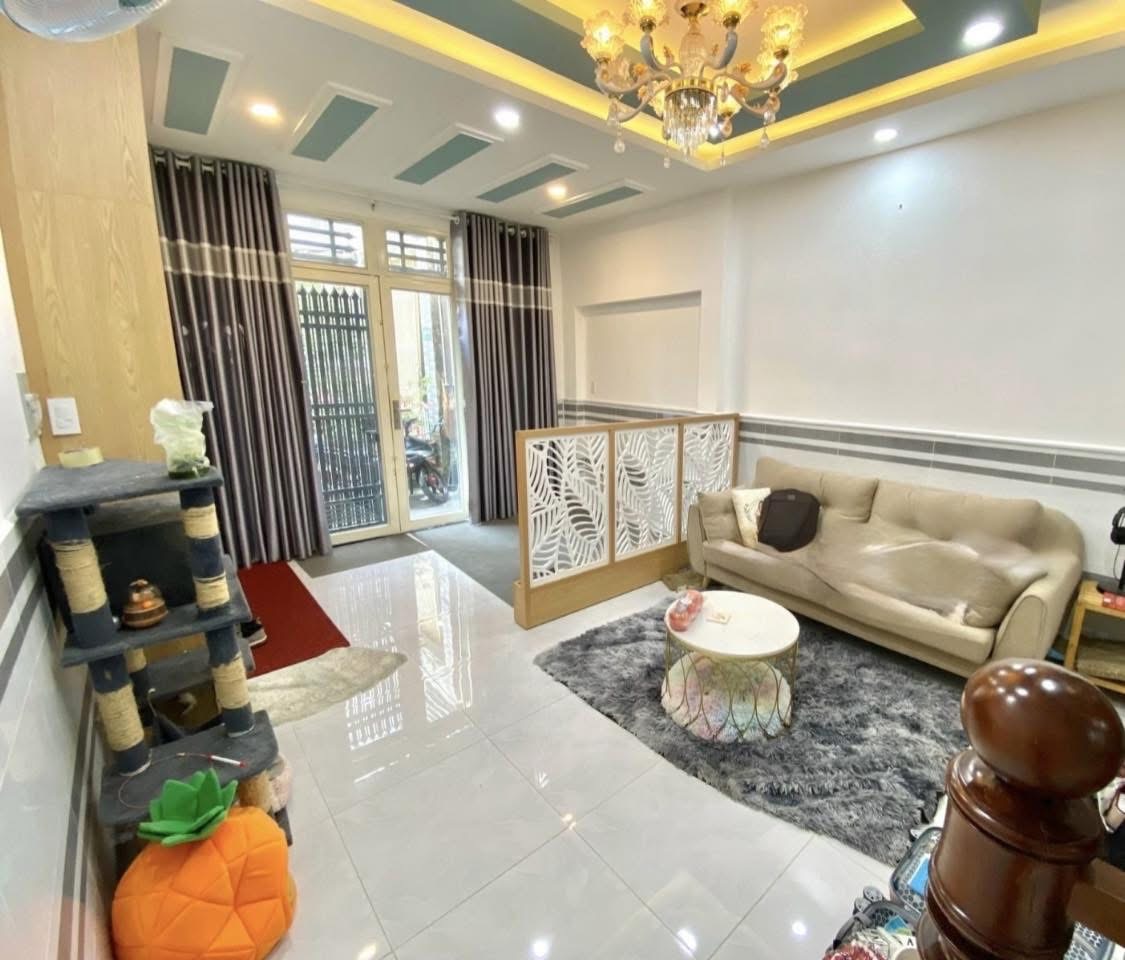 Quang Trung 48m2 nhà đẹp, hẻm xe hơi, chủ chào 6 tỷ