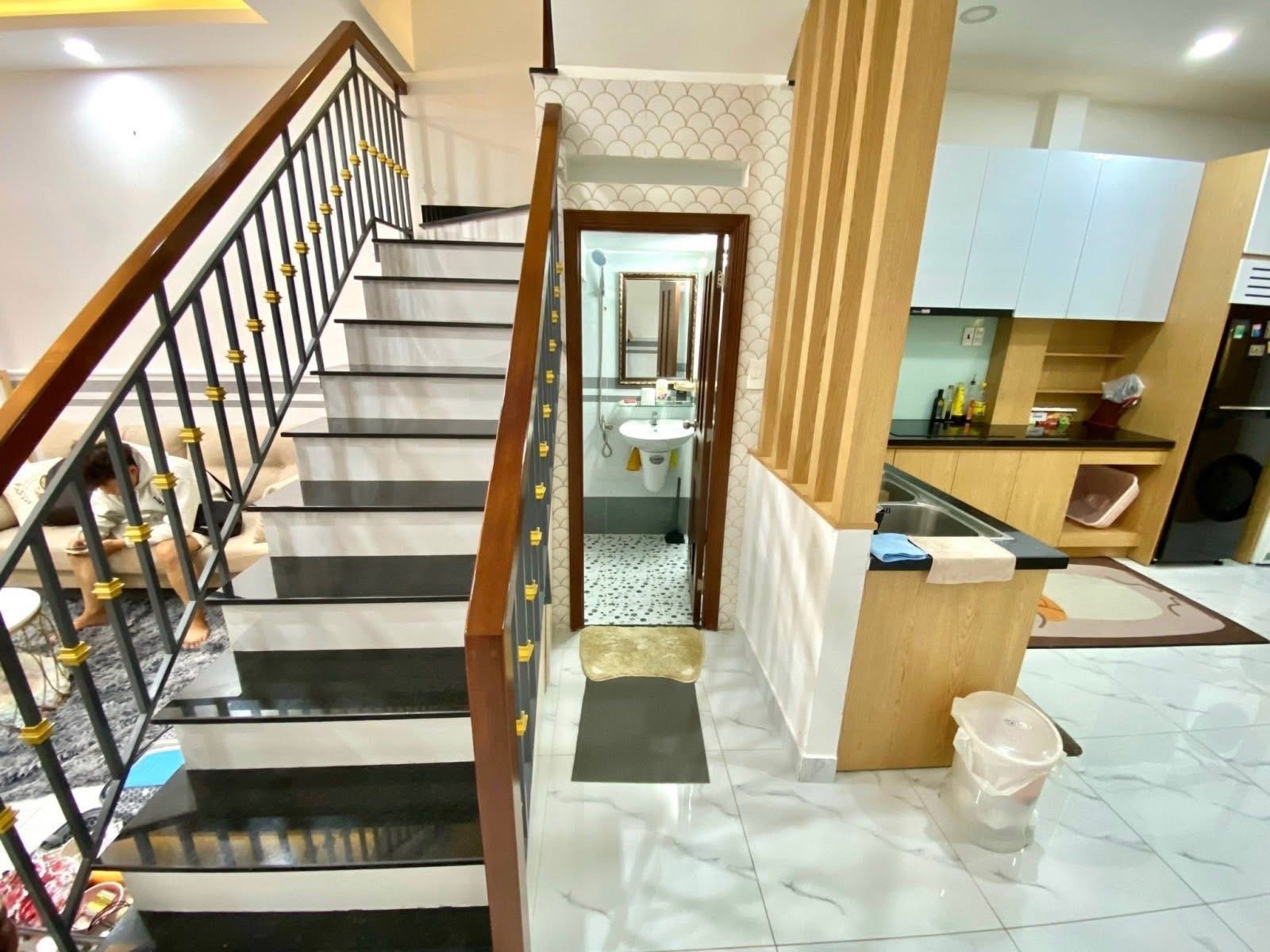 Quang Trung 48m2 nhà đẹp, hẻm xe hơi, chủ chào 6 tỷ