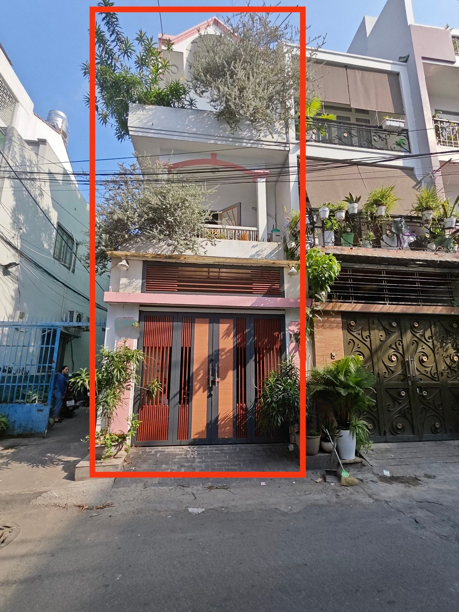 Hẻm 6m thông Tô Hiệu, 54m2, 4 tầng, 4 ngủ, nhà đẹp ở ngay, chỉ 7.85 tỷ