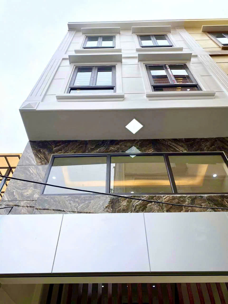 Nhà phân lô cán bộ Viện Quy Hoạch Rừng Thanh Trì – 45m², 5 tầng, ô tô vào nhà, chỉ 10,5 tỷ