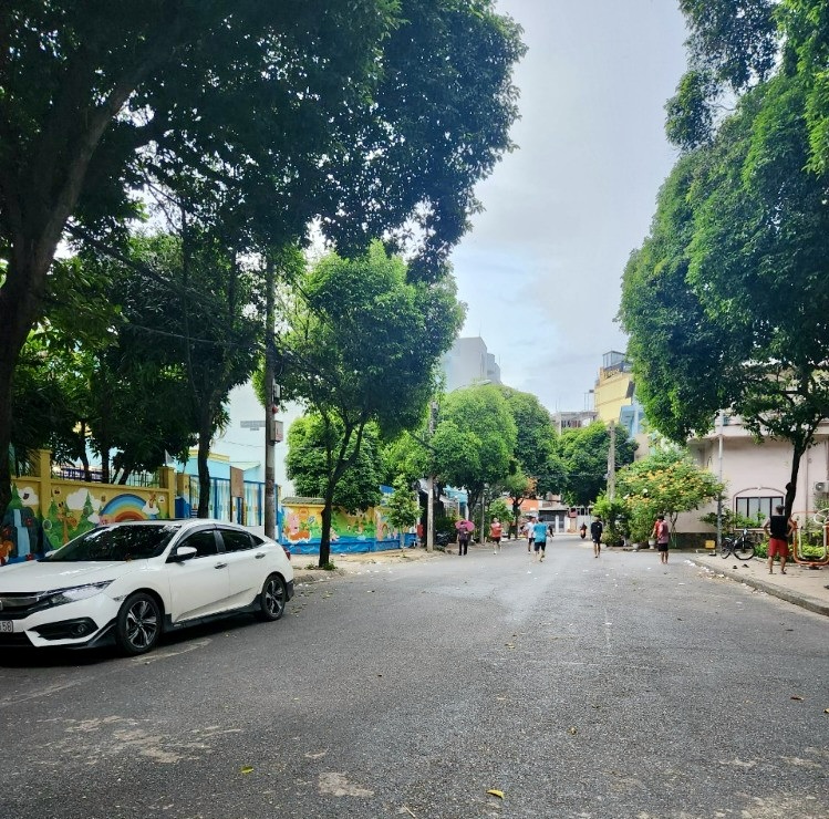 Bán nhà khu Cư Xá Nguyên Hồng, Bình Thạnh - 5 tầng, 64m2, giá bán 13 tỷ