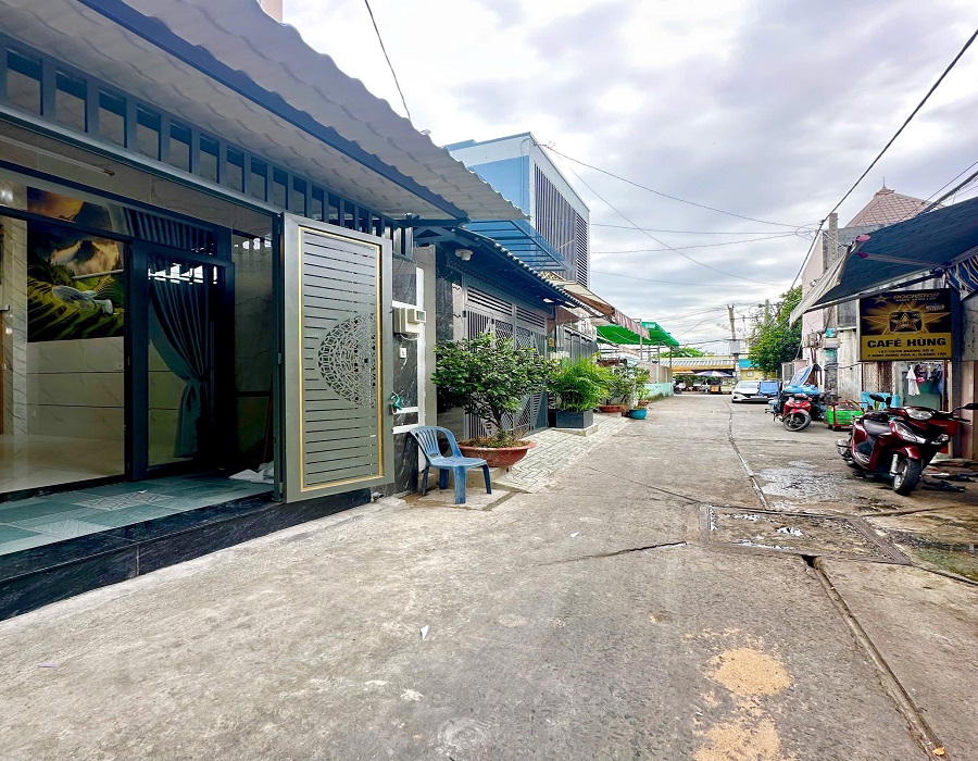 Bán xe hẻm lý thuyết, Dương Văn Dương, Tân Quý, Tân Phú, 76m2, 4 tầng, mới cong, giá rẻ