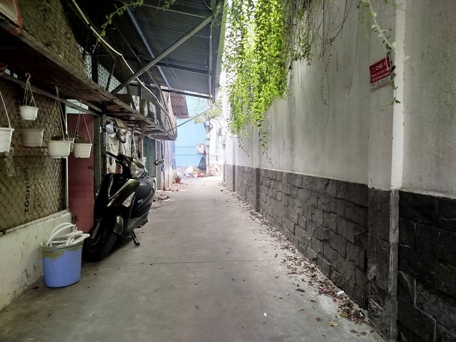 Bán nhà HBG Thống Nhất, phường 15, Gò Vấp, 132m2, cấp 4, ngang 10m, chỉ 5,55 tỷ