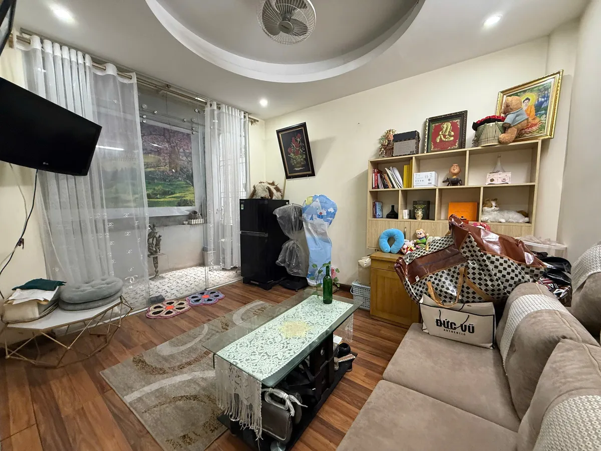 Bán nhà phố Văn Cao – Ba Đình, 57m2, 5 tầng, 15.95 tỷ