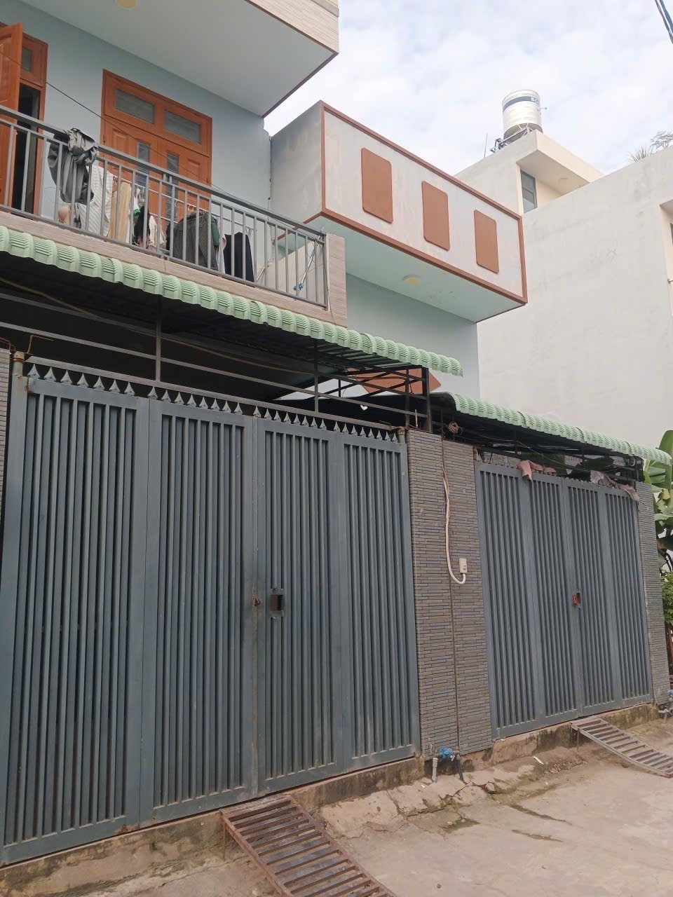 Siêu phẩm ở và cho thuê Lò Lu, Trường Thạnh diện tích 121m2, ngang 8m, giá 9,5 tỷ