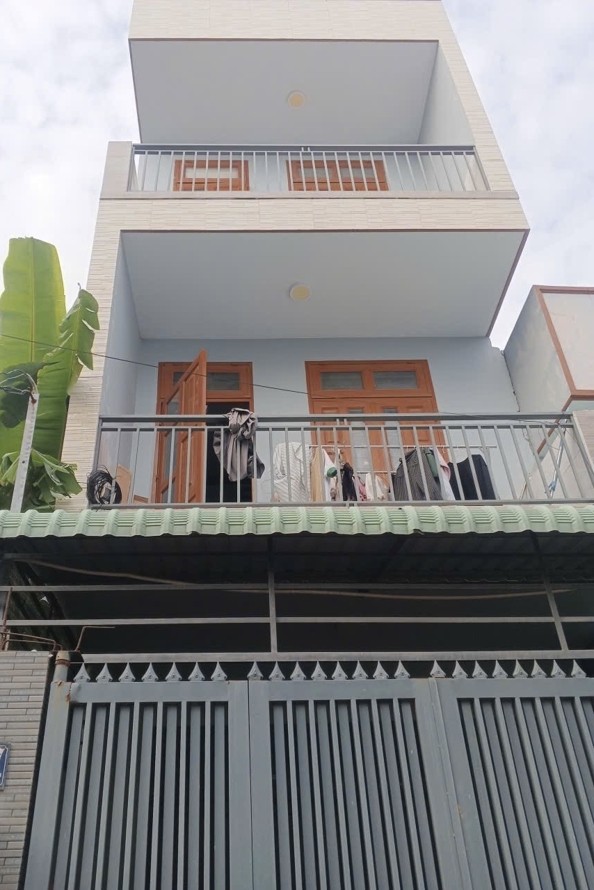 Siêu phẩm ở và cho thuê Lò Lu, Trường Thạnh diện tích 121m2, ngang 8m, giá 9,5 tỷ