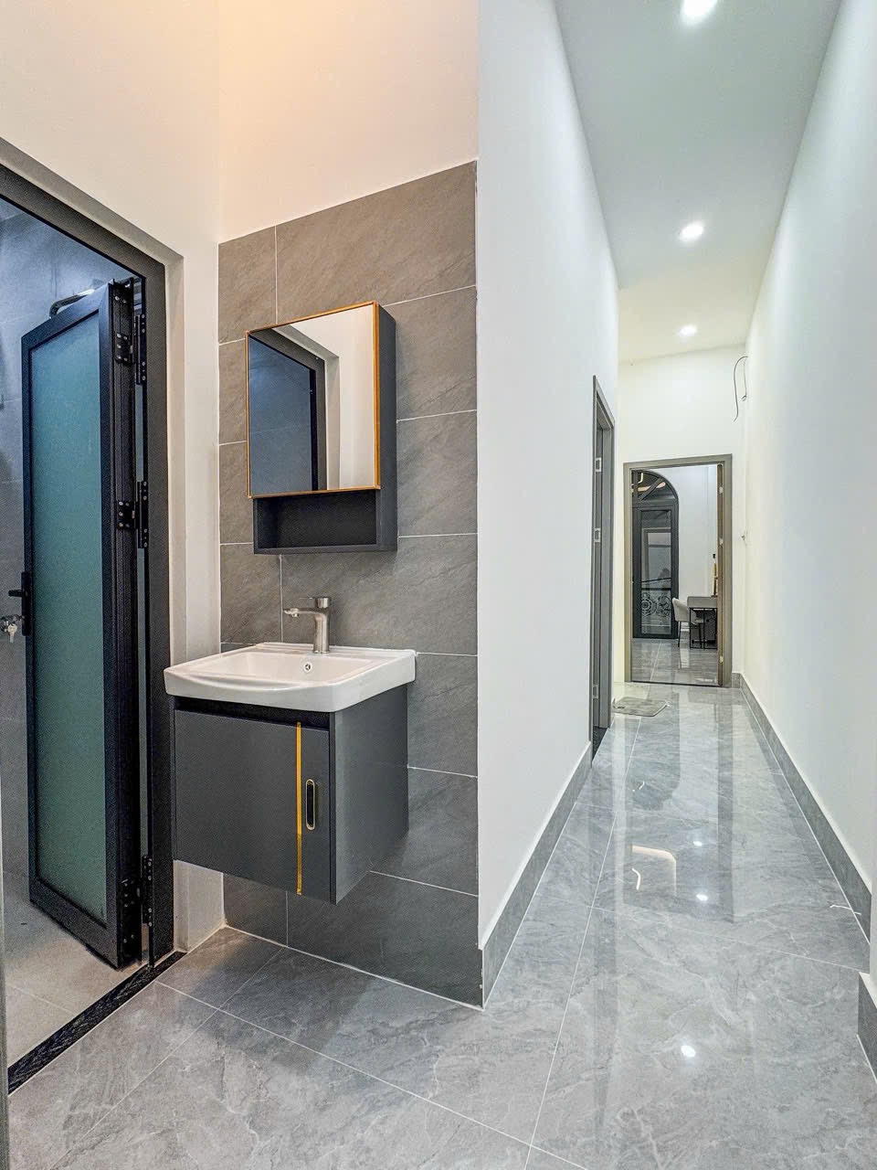 Bán nhà 1 lầu 56m² 4 phòng ngủ, hẻm 112 Lê Anh Xuân, gần Công viên Yết Kiêu, giá 3,49 tỷ