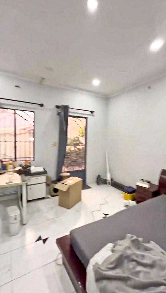 Cách Mạng Tháng 8, quận 3 - 65m2 3 phòng ngủ - hẻm 3m - sổ hồng vuông vức