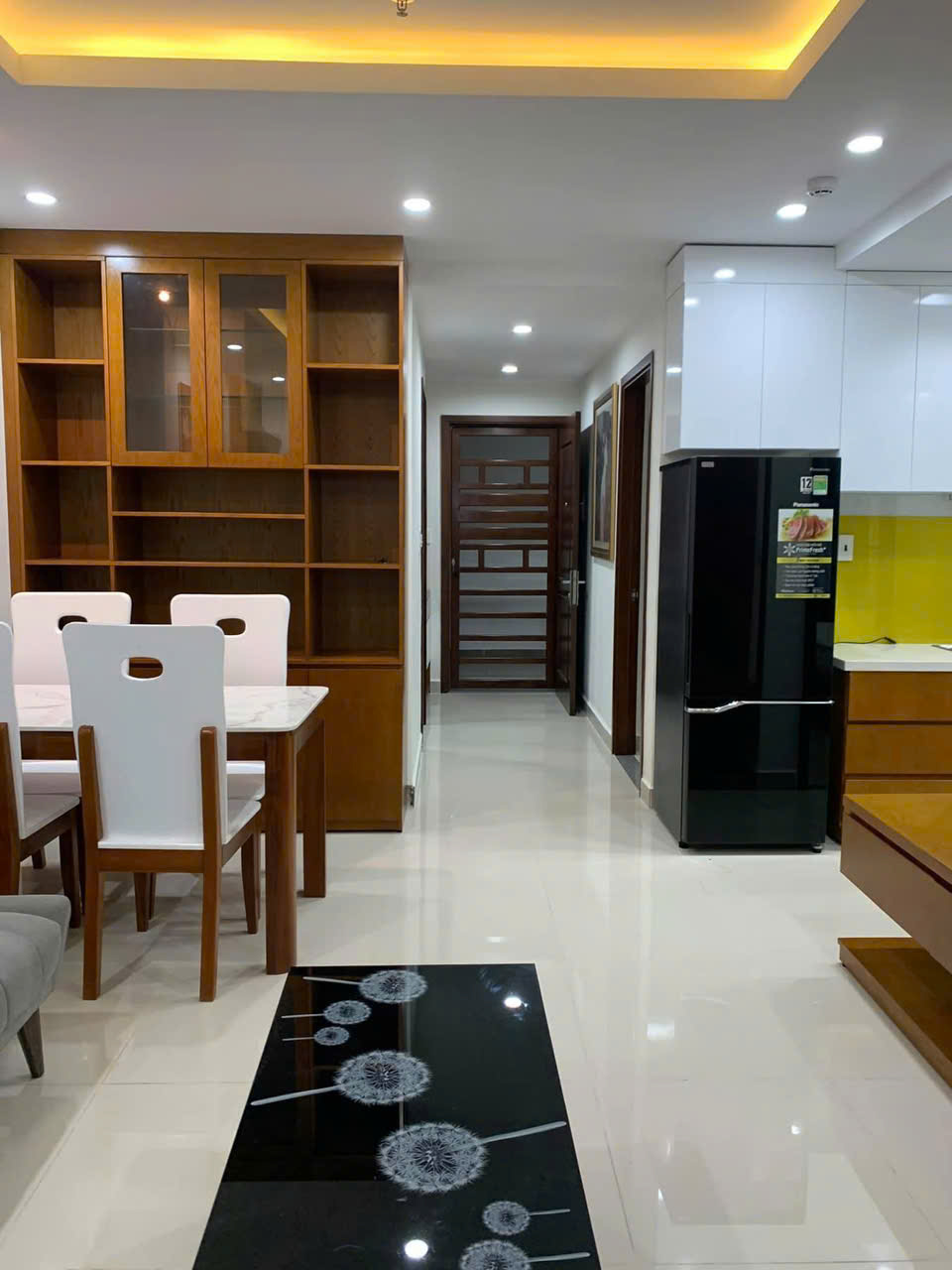 Cho thuê căn hộ CT2 VCN Phước Hải tầng 4, view hồ bơi, 2 phòng ngủ 68m²