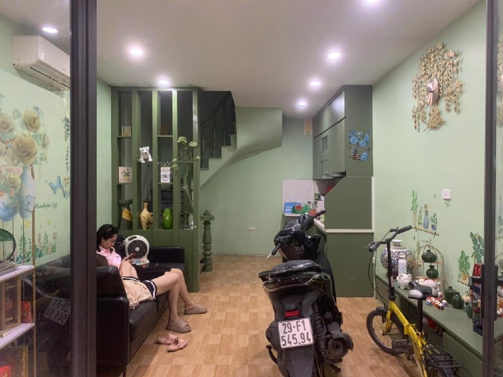 Tây Hồ, nhà dân xây, ngõ nông ở luôn, cách ô tô 50m, ngõ nông, khu dân trí cao, an sinh đỉnh