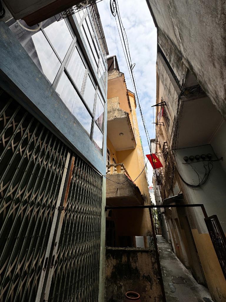 Tây Hồ, nhà dân xây, ngõ nông ở luôn, cách ô tô 50m, ngõ nông, khu dân trí cao, an sinh đỉnh