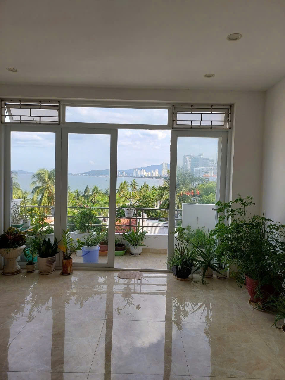 Bán siêu phẩm 6 tầng view biển siêu hiếm tại phường Nha Trang