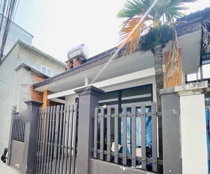 Bán nhà hẻm xe hơi đường 160 Thủ Đức, diện tích 112m2 giá bán 6,7 tỷ nhà cấp 4 ngang khủng