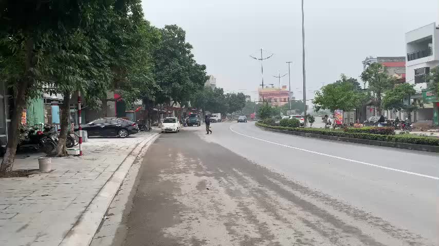 Nhượng lại cửa hàng mặt đường kinh doanh Lê Văn Lương, trung tâm thành phố Hưng Yên