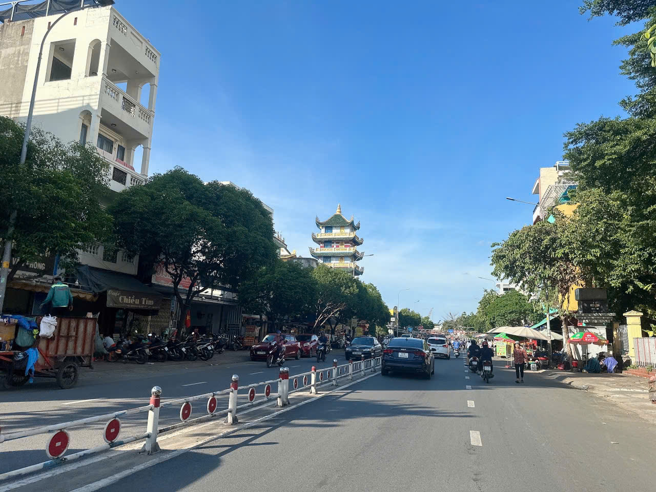 Bán nhà 4 lầu hẻm xe hơi Nguyễn Thái Sơn ngang 5.2m, 121m21, 11 phòng ngủ, gần siêu thị Emart chỉ 12.5 tỷ