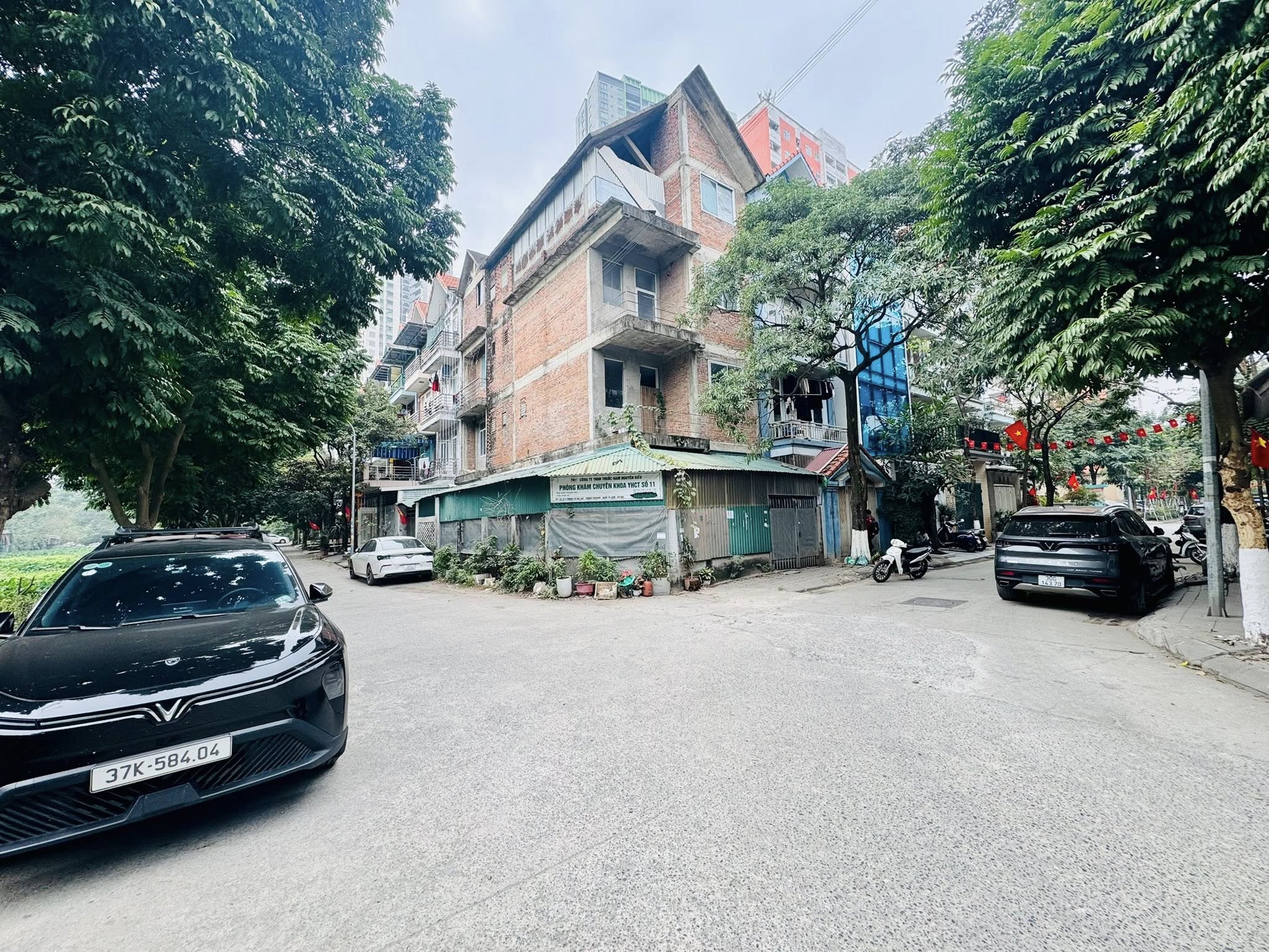 Bán biệt thự khu đô thị An Lạc ngõ 67 đường Phùng Khoang, 1130m2, 4 tầng