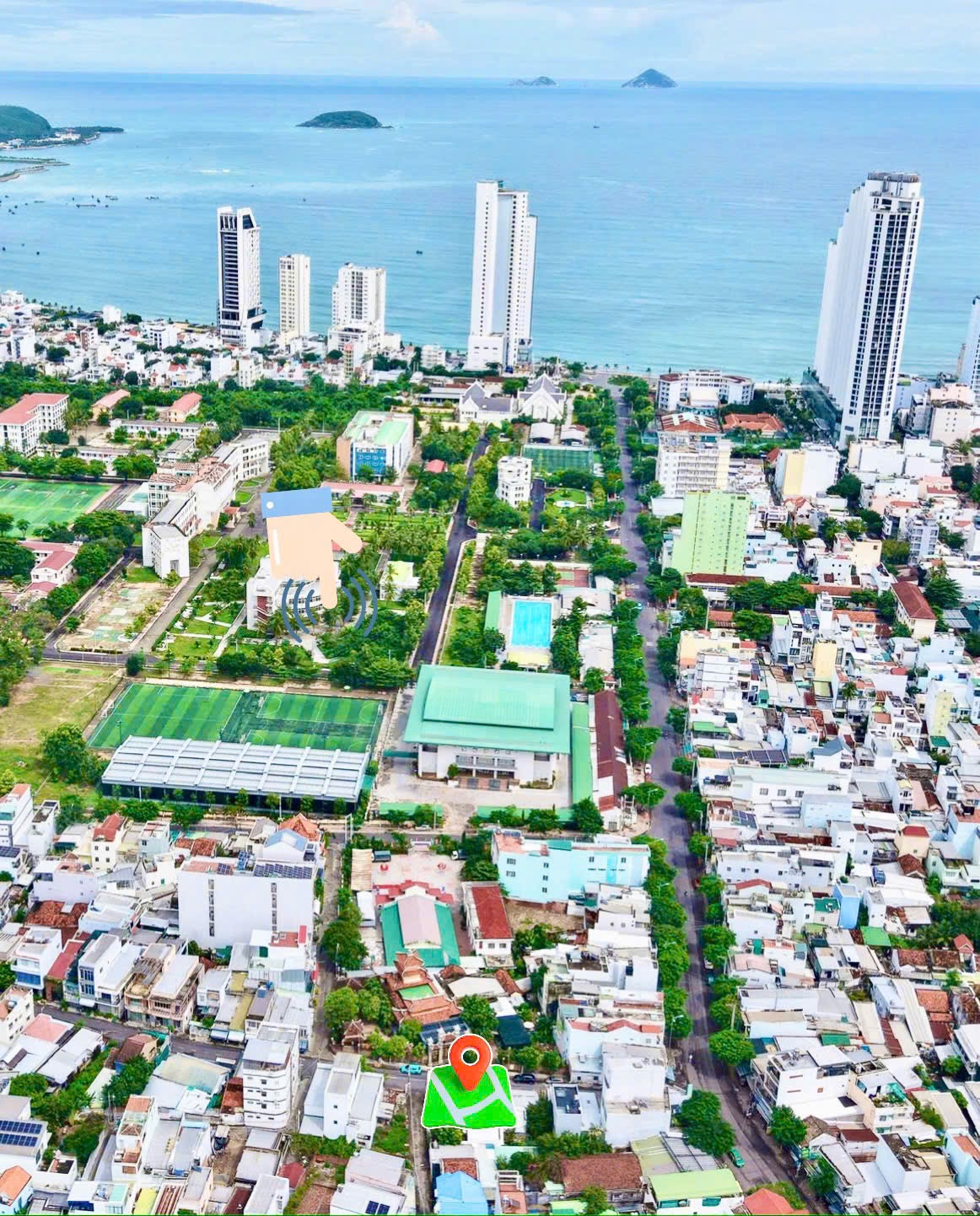 Bán nhà vị trí rất đẹp ngay gần biển Nha Trang, đường lớn, giá đầu tư