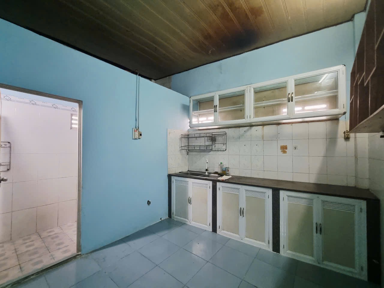 Bbán nhà hẻm Trường Sơn, Vĩnh Trường giá tốt nhất khu vực chỉ 2,35 tỷ