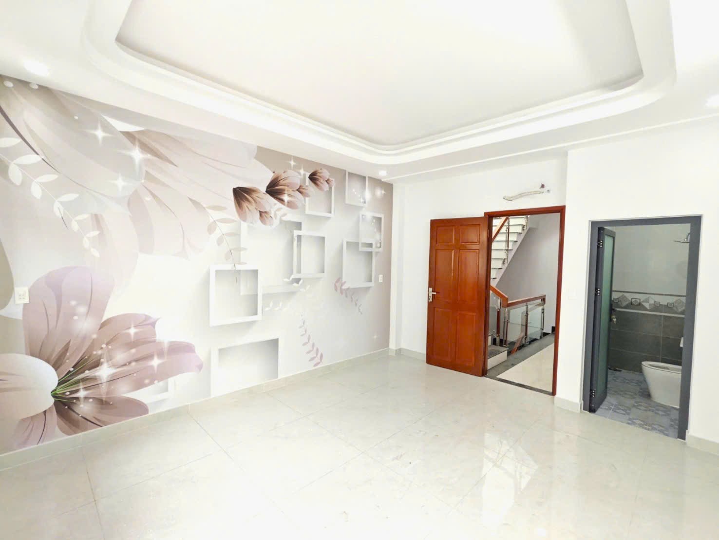 Bán nhà Tây Lân, thẳng 1 trục mặt tiền, đường nhựa 8m thông diện tích 60m2 giá 7,3 tỷ