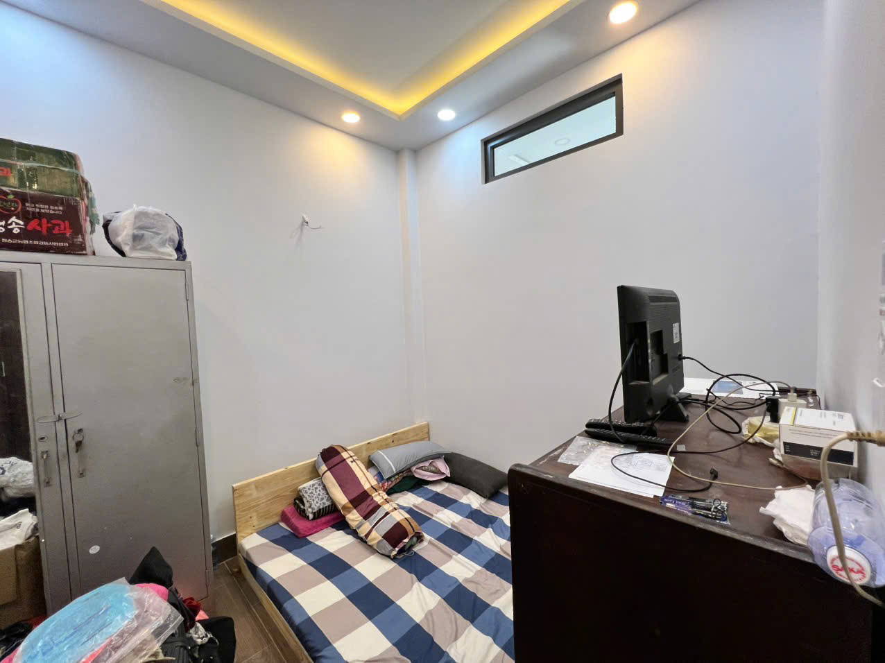 Gia đình cần bán gấp nhà phố vị trí đẹp ngay khu vực đường Tô Hiệu, Phường Hiệp Tân, Quận Tân Phú