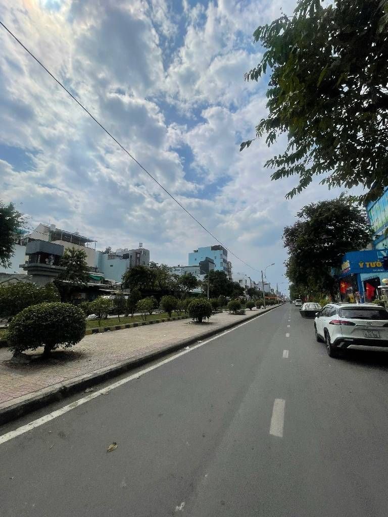 Siêu phẩm khu ADC Tân Phú, giáp Tân Bình 4 tầng diện tích 40m2, nhà mới xây full nội thất