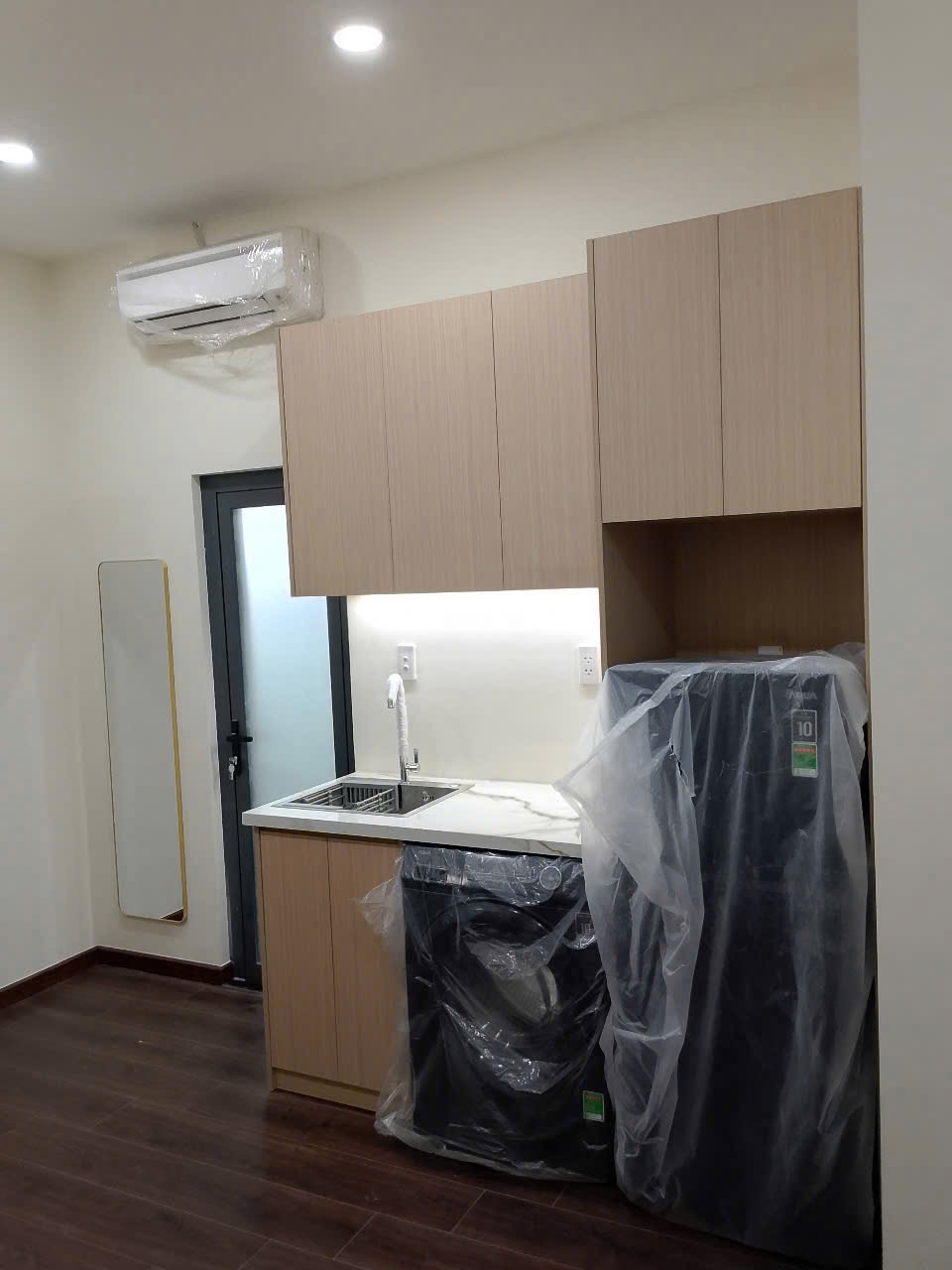 Chính chủ cần bán căn hộ dịch vụ cao cấp mới xây sát mặt tiền Xô Viết Nghệ Tĩnh - 15 phòng - giá 15,5 tỷ còn bớt