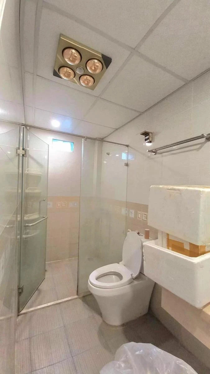 Bán gấp nhà Văn Quán, phân lô ô tô kinh doanh, 32m2 thiết kế 5 tầng, 3 ngủ, giá hơn 10 tỷ