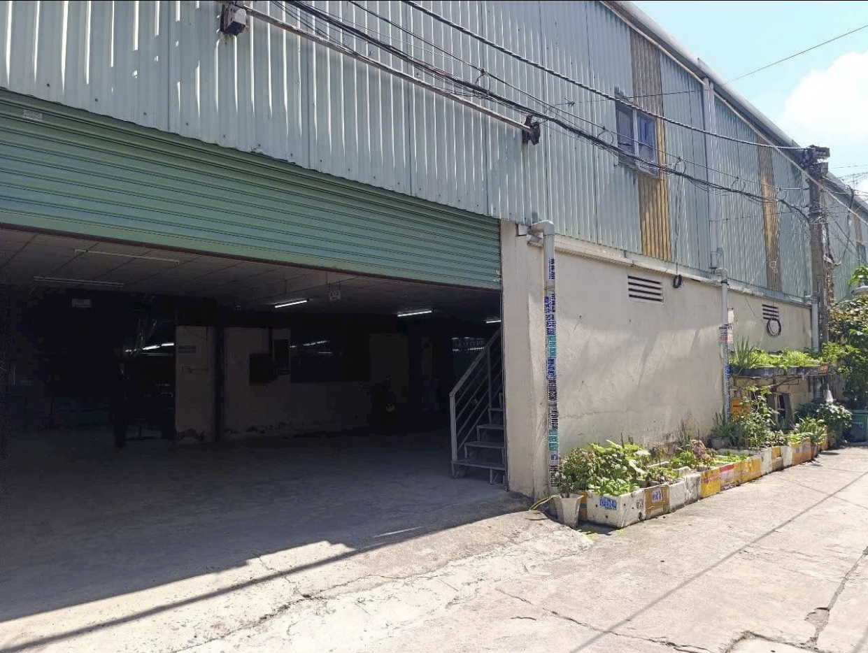 Cho thuê kho xưởng 1050m2 gần cầu vượt Quang Trung, quận 12