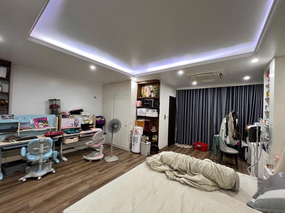 Bán nhà mặt ngõ thông đường Trịnh Đình Cửu, Hoàng Mai, 100m2 - 4 tầng, mặt tiền 6m