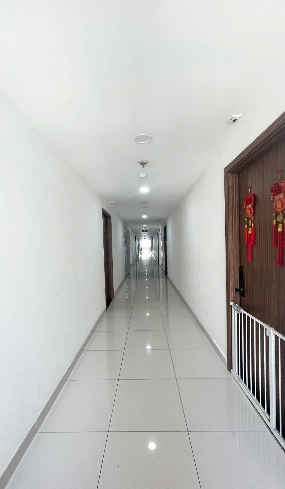 Quận 6, The Western Capital căn góc 80m2, 3 ngủ, 2 vệ sinh, full nội thất, giá 4,5 tỷ