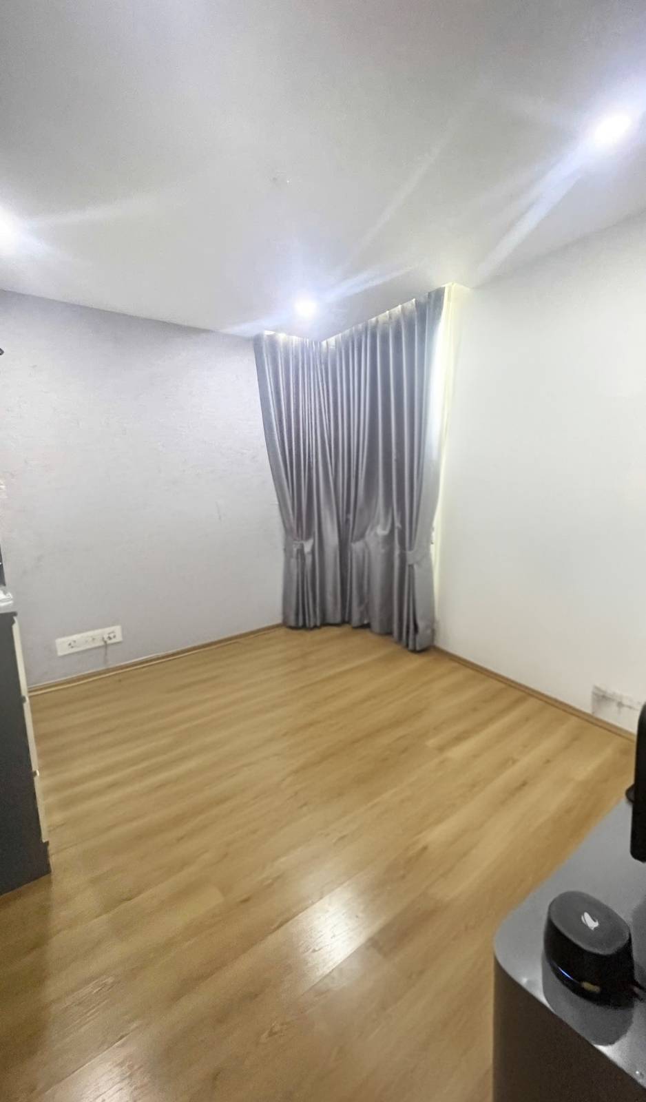 Quận 6, The Western Capital căn góc 80m2, 3 ngủ, 2 vệ sinh, full nội thất, giá 4,5 tỷ