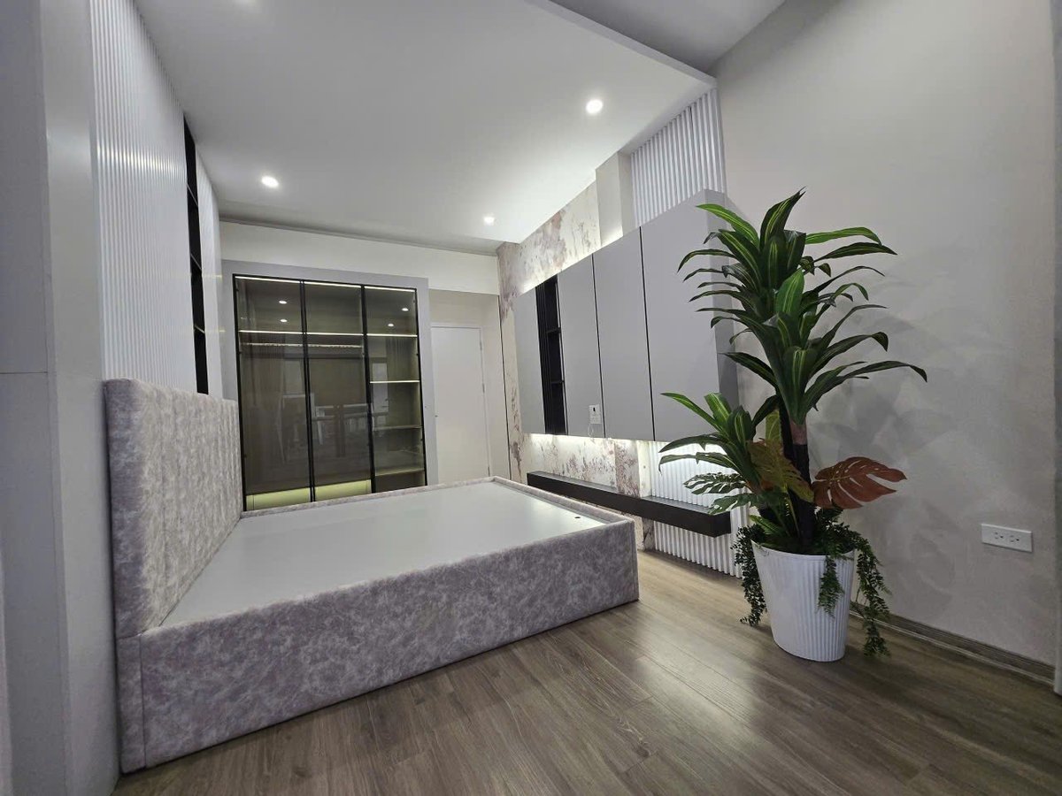 Nhà Hai Bà Trưng, 2 mặt ngõ trước sau cực thoáng, phân lô