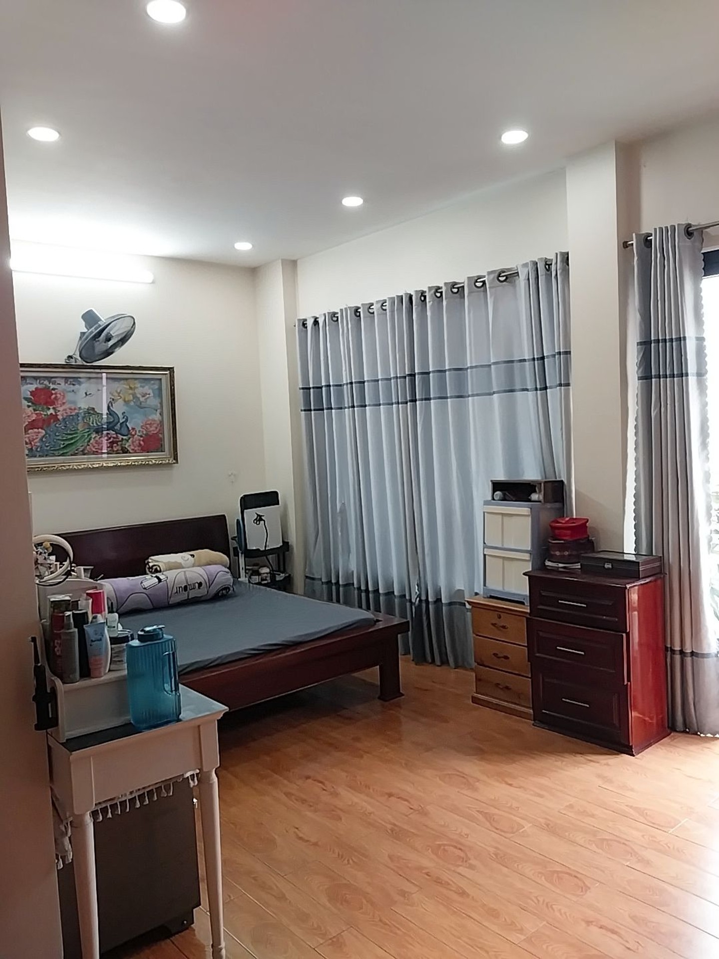 Nhà đẹp 4 tầng đường Tô Hiệu, 70m2, ngang 6,8m, không lộ giới