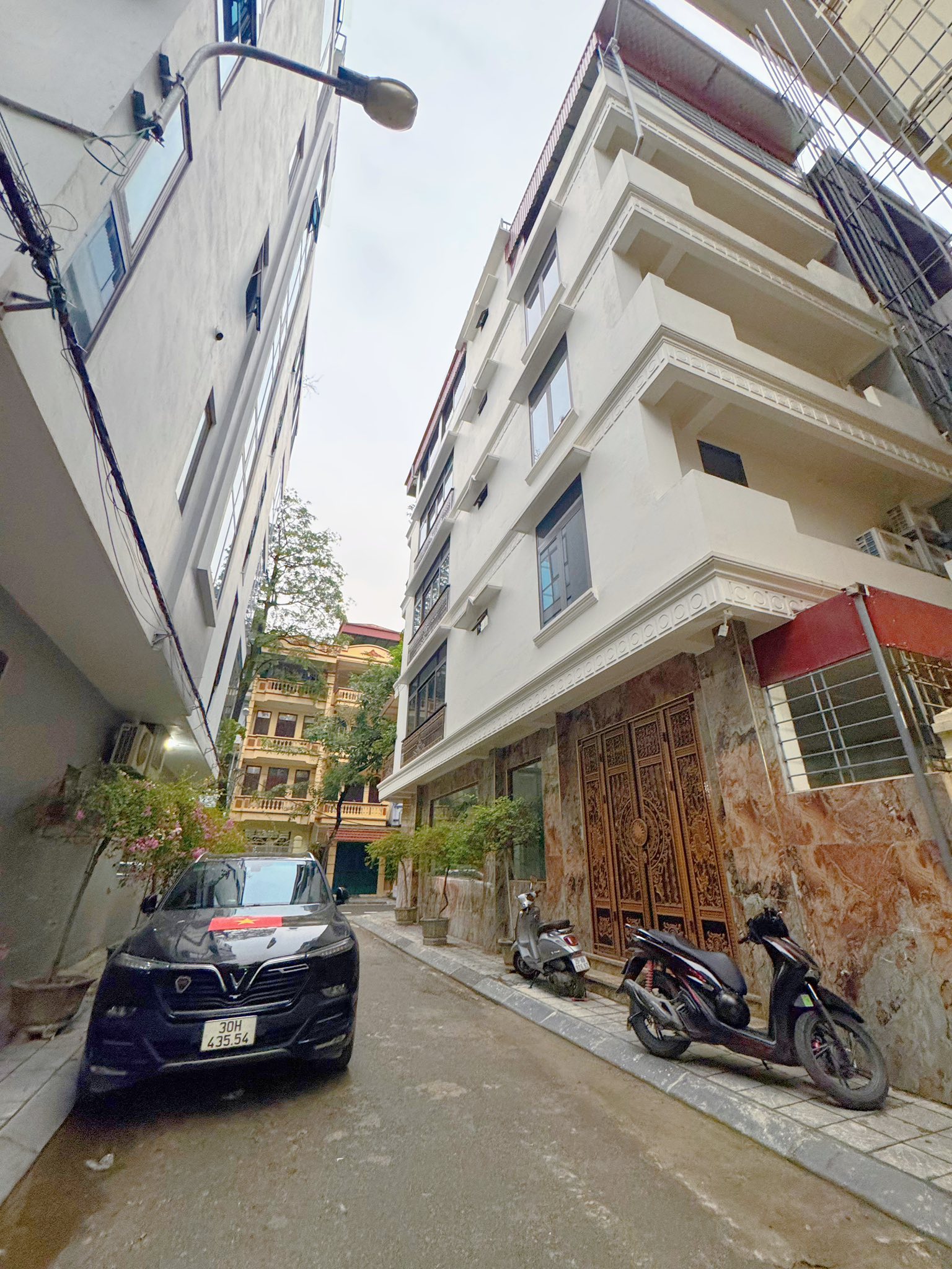 Bán nhà liền kề khu đô thị Định Công, 85m2, 5 tầng, thang máy, lô góc