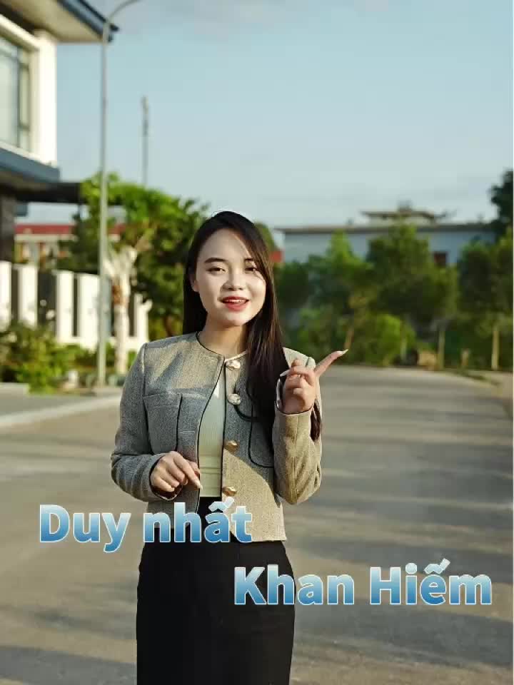 Bán đất view hồ, đang kinh doanh quán cafe đông khách