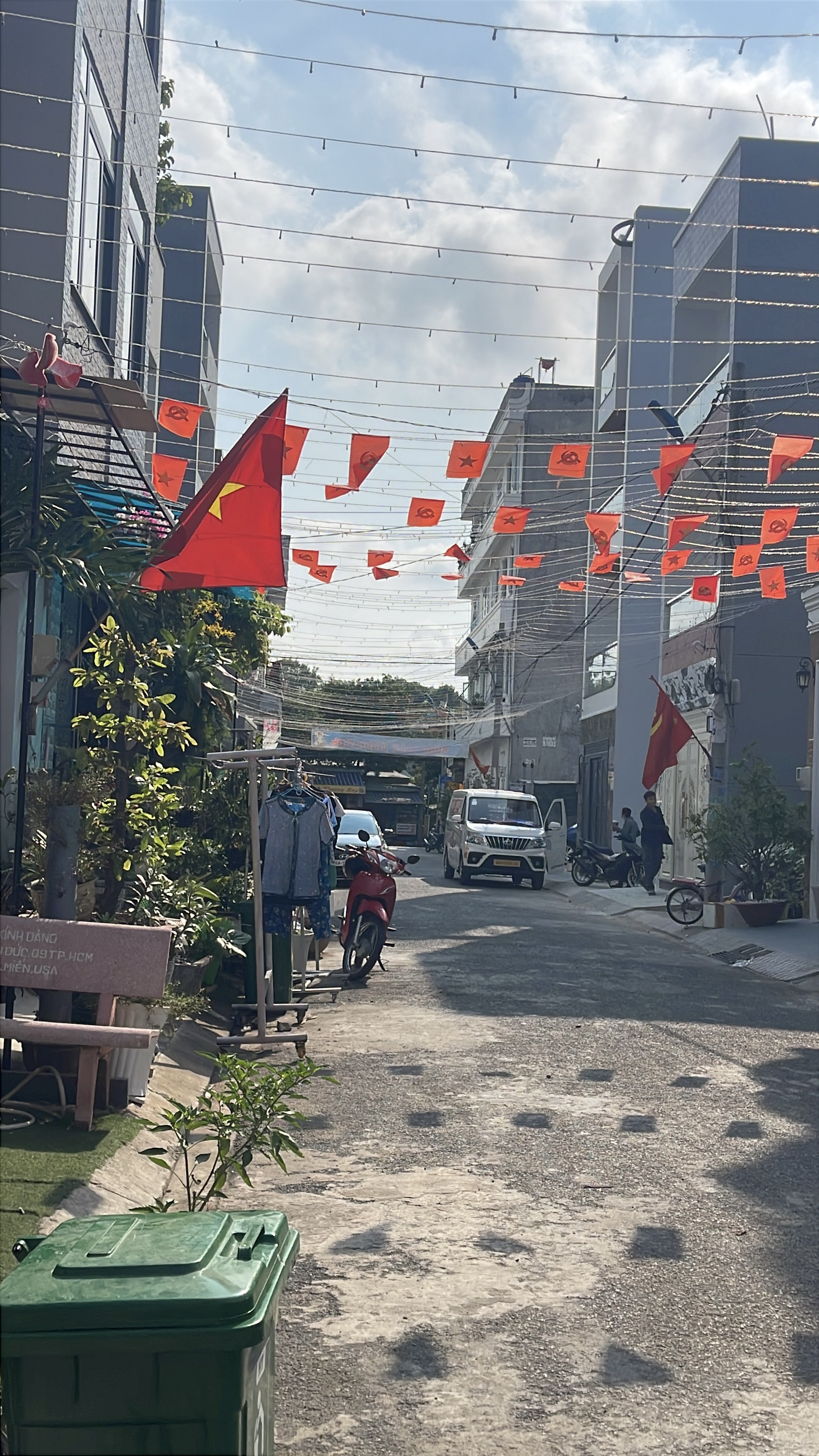 Nhà ngon 4 lầu, đường 9m có lề, đường 154 vừa ở và kinh doanh tại nhà phường Tân Phú, Thủ Đức, giá 6,5 tỷ