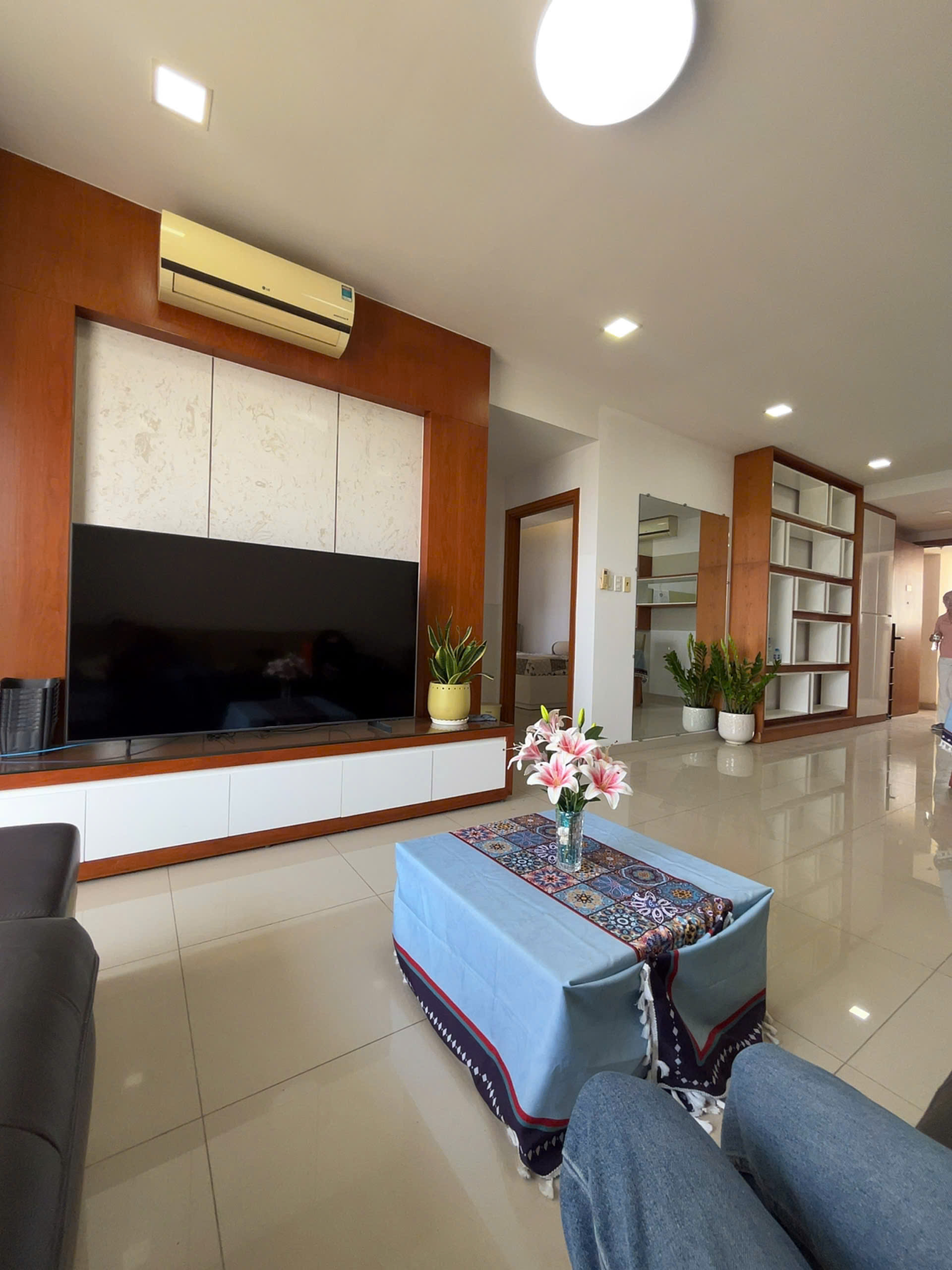 Cho thuê căn hộ Canary Heights sát Aeon Mall cạnh Vsip 1 full nội thất, giá 12,5 triệu