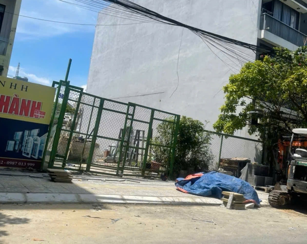 Hiếm đất mặt tiền Khuê Mỹ Đông 1, gần biển Mỹ Khê