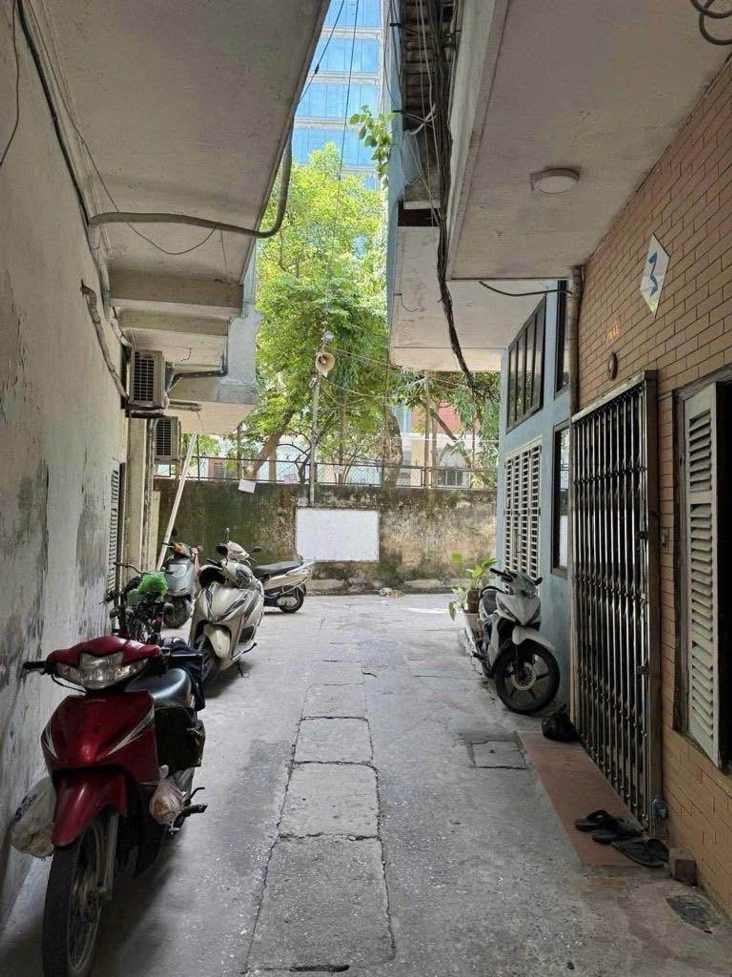 Bán gấp nhà Giang Văn Mình - 30m ra phố, diện tích hiếm không quy hoạch