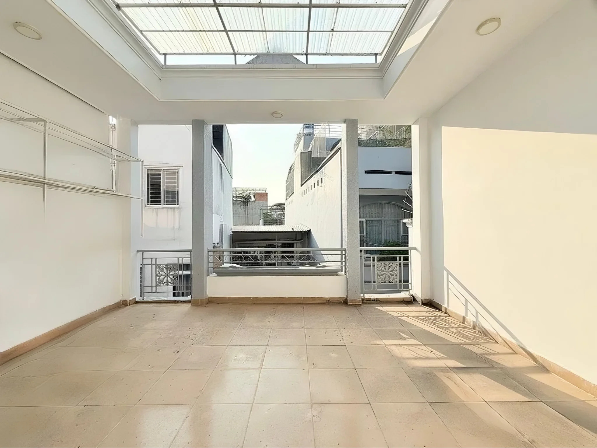 Victor Trần – Chuyên nhà phố trung tâm TP.HCM