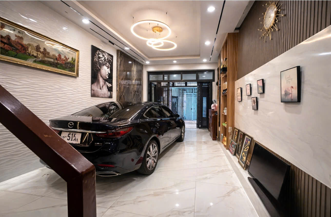 Bán nhà 3 tầng ở kỹ hẻm xe hơi Phạm Văn Chiêu 64m2 (4.1x15m), cách đường chỉ 50m, 7,3 tỷ