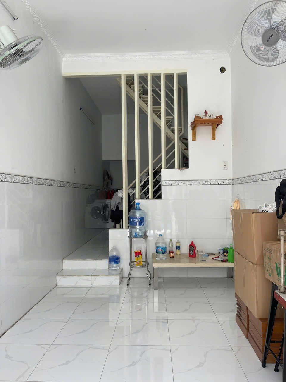 Gấp nhà 2 lầu, 2 phòng ngủ, đường trước nhà 3m, đường số 6, Tăng Nhơn Phú B, Thủ Đức, chỉ 3,2 tỷ